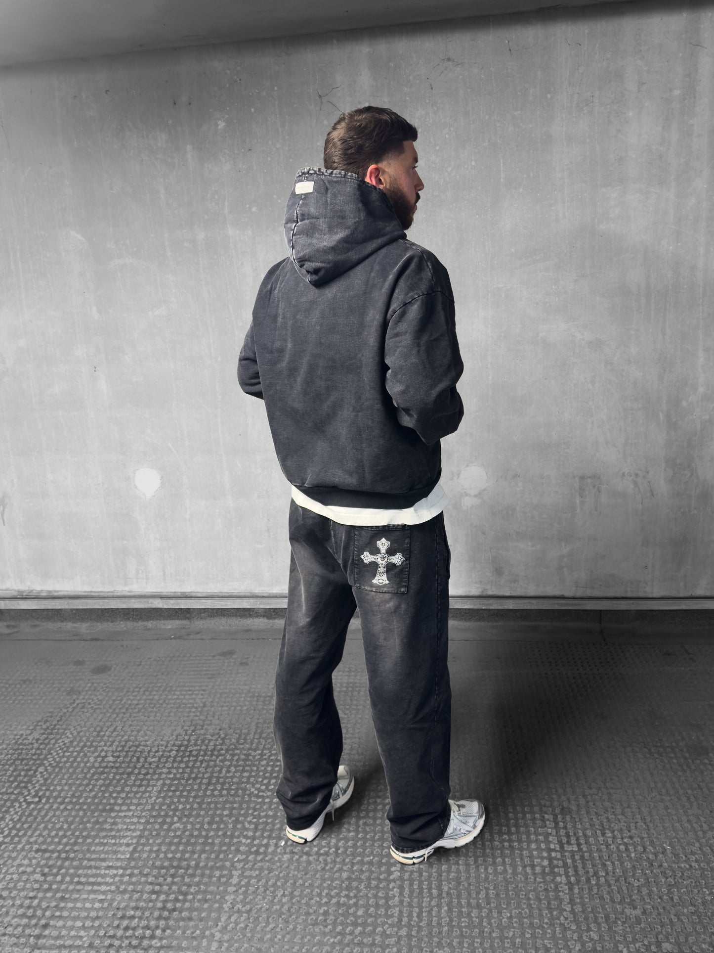 GOD'S GIFT SWEATPANT - VINTAGE WASHED BLACK